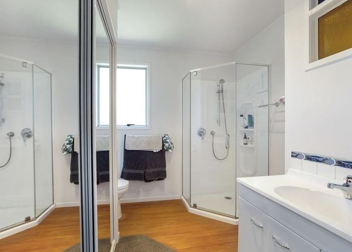  at Main House/4 Salamanca Road, Sunnynook, North Shore City, Auckland