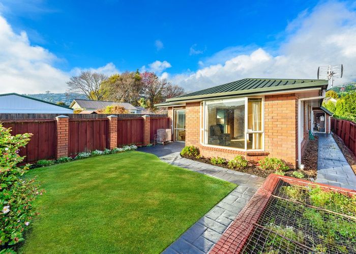  at 2/20 Riverview Street, Beckenham, Christchurch City, Canterbury
