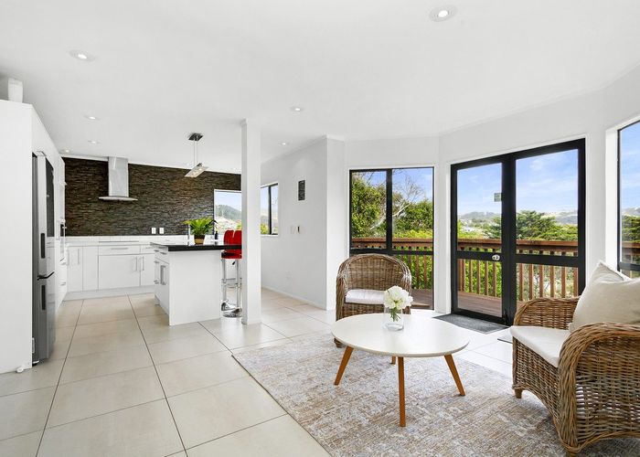  at 6 Saunders Close, Whitby, Porirua, Wellington