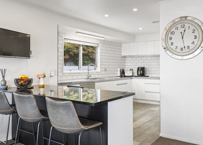  at 358 Lake Terrace, Two Mile Bay, Taupo, Waikato