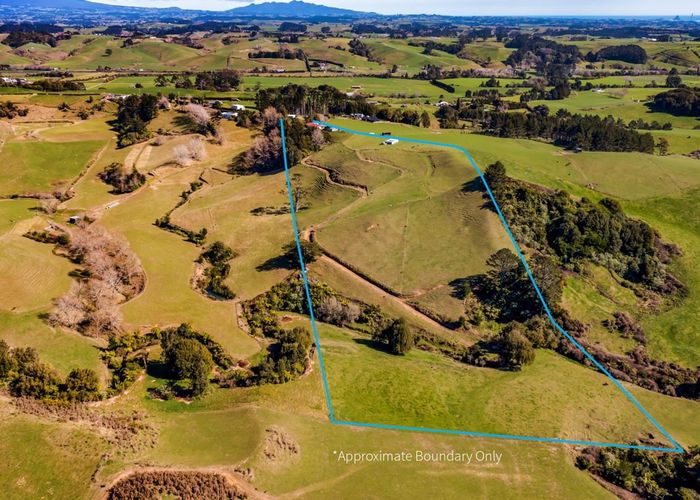  at 389 Wortley Road, Waiongana, Inglewood