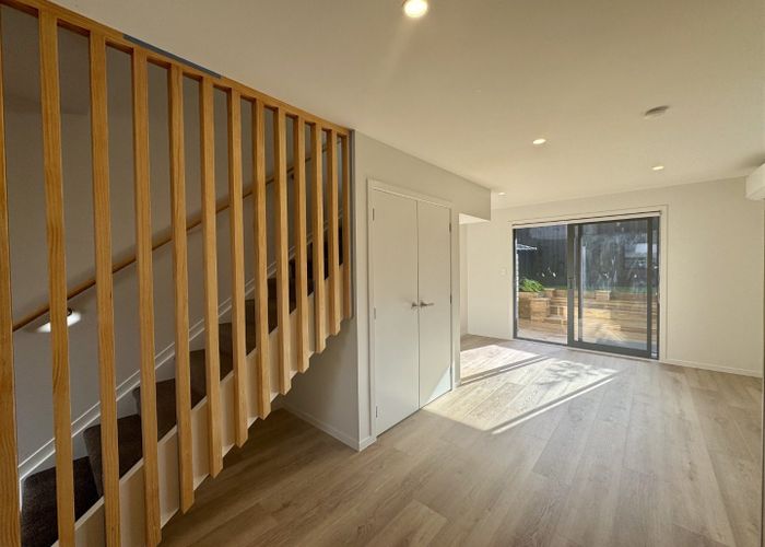  at 12/506 Glenfield Road, Bayview, North Shore City, Auckland