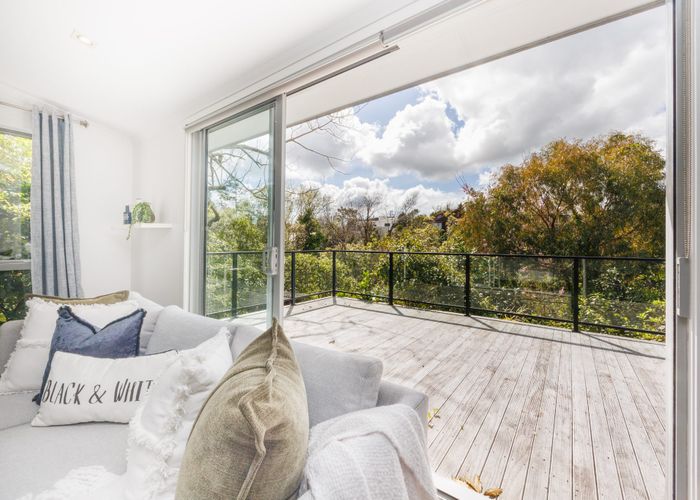  at 16A Springdale Grove, Fitzherbert, Palmerston North, Manawatu / Whanganui