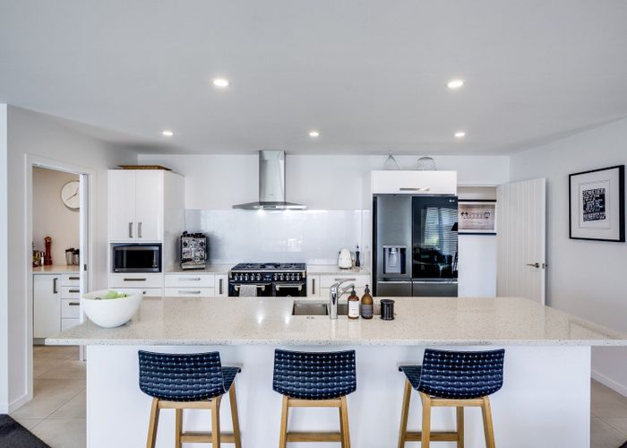 at 9 Rakaia Way, Poraiti, Napier