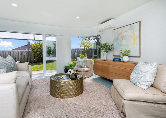  at 22 Vivaldi Place, Mount Roskill, Auckland