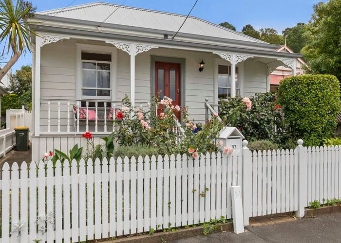  at 37 Church Street, Devonport, Auckland