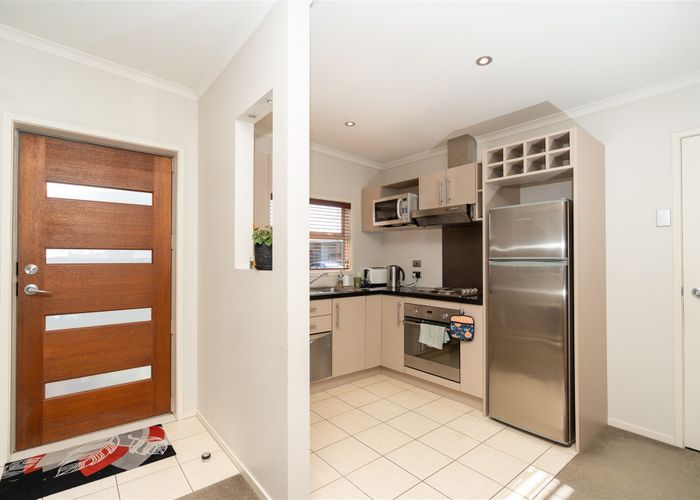  at 4/46 Peachgrove Road, Hamilton East, Hamilton