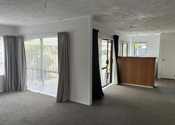  at 1/383 Blockhouse Bay Road, Blockhouse Bay, Auckland City, Auckland