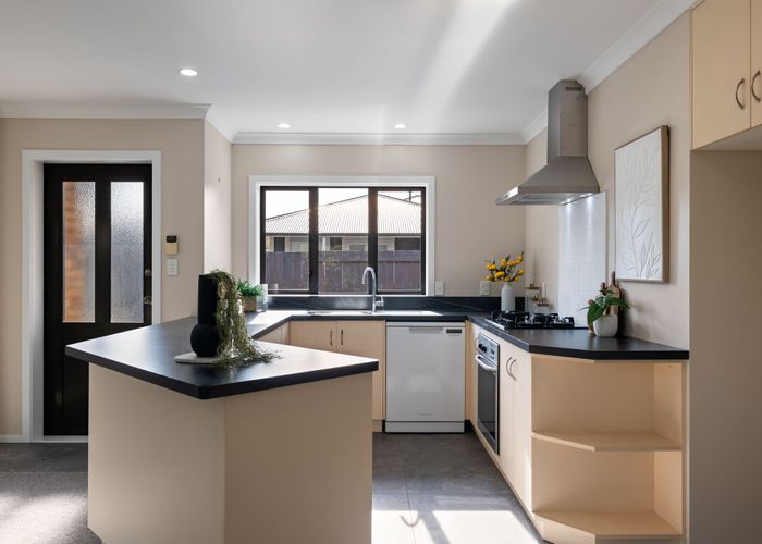  at 10A Stewart Crescent, Hokowhitu, Palmerston North, Manawatu / Whanganui