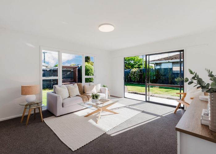  at 2/25 Johns Road, Belfast, Christchurch City, Canterbury