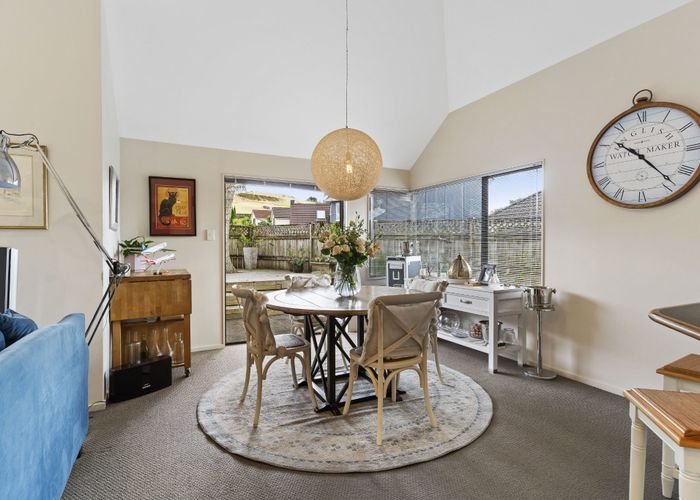  at 187 Gills Road, Half Moon Bay, Auckland
