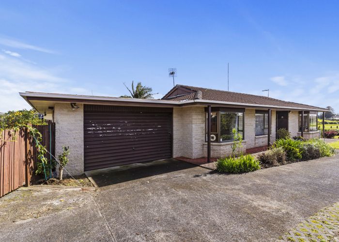  at 30 Gibbons Road, Weymouth, Auckland