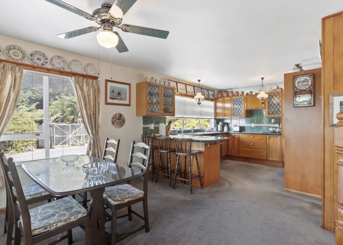  at 70 Bethells Road, Waitākere, Auckland