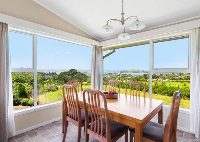  at 104 Hillsborough Road, Hillsborough, Auckland