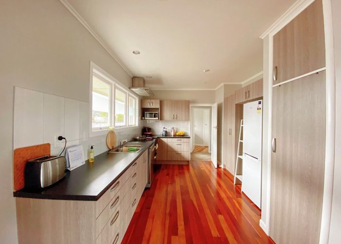  at 2  Mayfair Avenue, Chartwell, Hamilton, Waikato