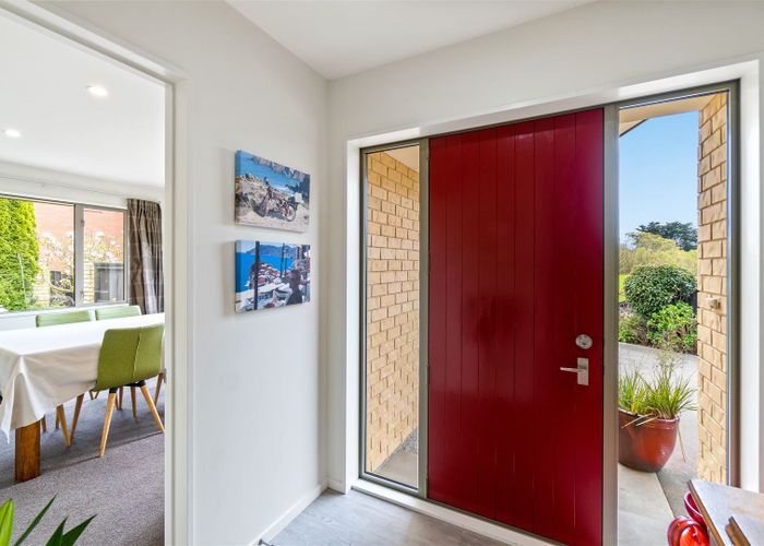  at 96 Willowview Drive, Redwood, Christchurch