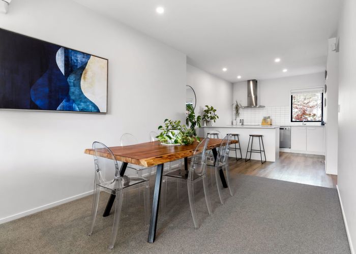  at 12 Tahuhu Road, Mount Wellington, Auckland