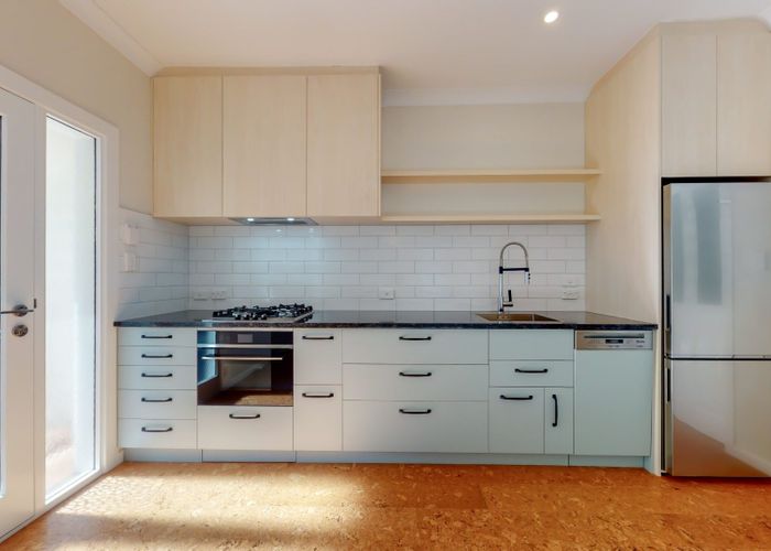  at 7b Wyndrum Ave, Waterloo, Lower Hutt, Wellington