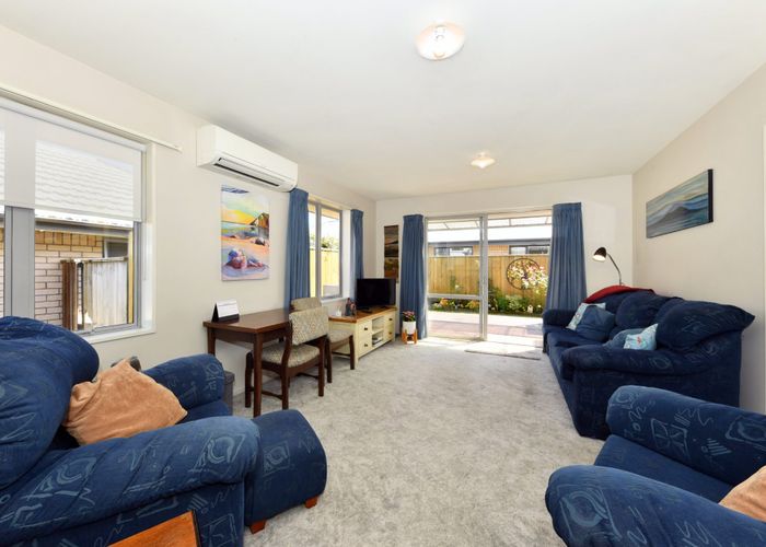  at 33 Hornbrook Street, Waltham, Christchurch