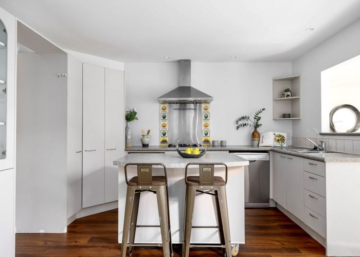  at 121A Glendhu Road, Bayview, North Shore City, Auckland