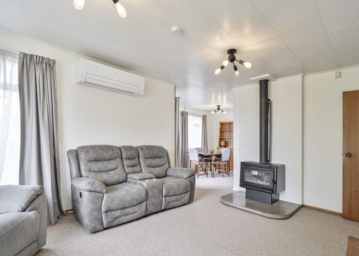  at 1410 Caroline Road, Mayfair, Hastings