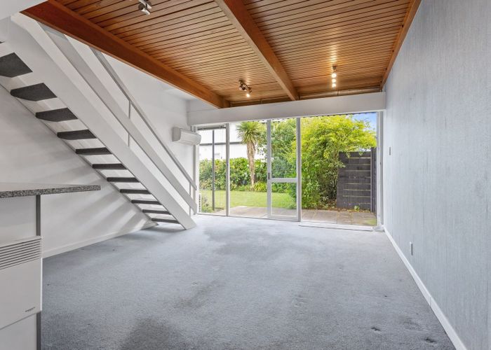  at 4/43 Fendalton Road, Fendalton, Christchurch City, Canterbury