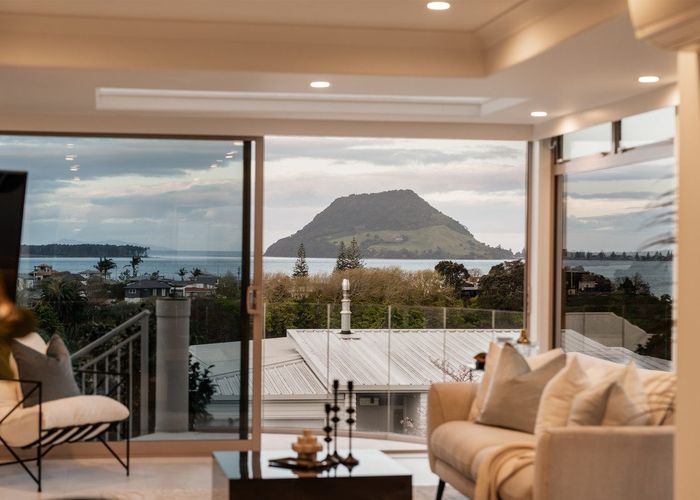  at 3 Seaview Road, Otumoetai, Tauranga, Bay Of Plenty