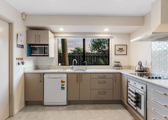  at 28A Daventry Street, Waterview, Auckland
