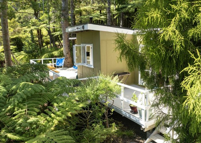  at 101-103 Lone Kauri Road, Karekare, Waitakere City, Auckland