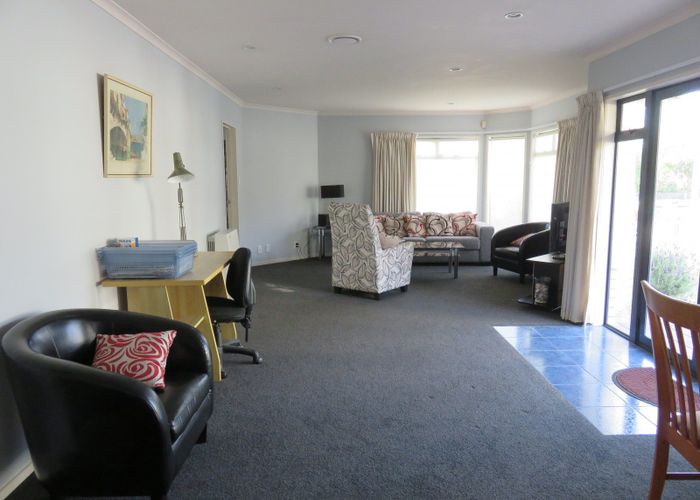  at 14 Winston Avenue, Hokowhitu, Palmerston North, Manawatu / Whanganui