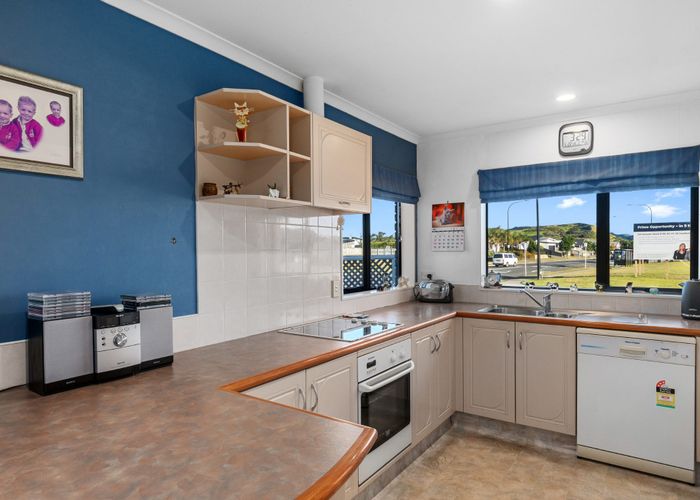  at 333 Grenada Street, Papamoa Beach, Papamoa