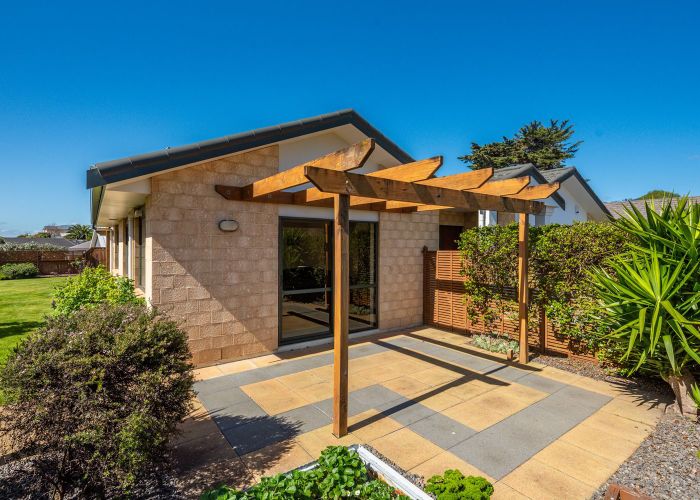 Recently sold 27 Quadrant Heights, Paraparaumu homes.co.nz