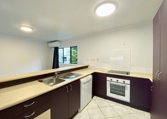  at 18/8 Flynn Street, Birkdale, North Shore City, Auckland