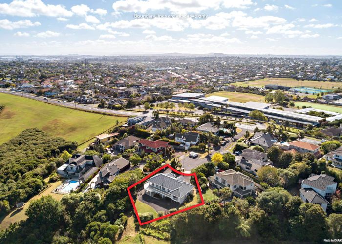  at 10 Ramoana Mews, Shelly Park, Auckland