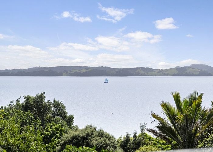  at 6 Sea View Terrace, Maraetai, Manukau City, Auckland