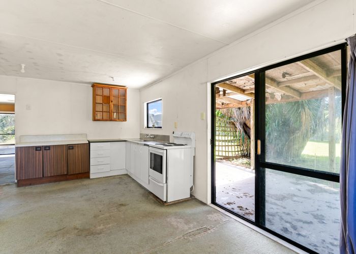  at 142 Main Road, Makaraka, Gisborne