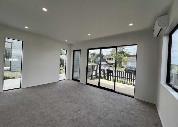  at 55B Redwood Drive, Massey, Waitakere City, Auckland
