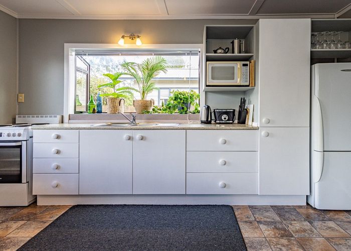  at 17C Millar Street, National Park