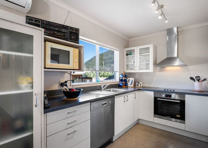  at 6B Pokaka Street, Birchville, Upper Hutt