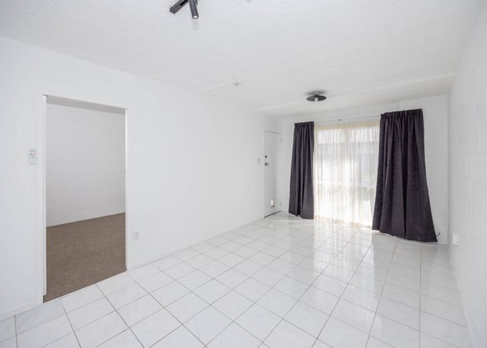 at 9/41 Cameron Road, Hamilton East, Hamilton, Waikato