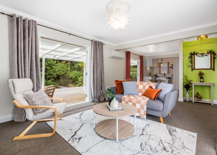  at 27 Sunny Grove, Wainuiomata, Lower Hutt