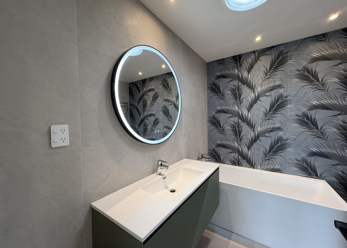  at 102 Te Oneroa Way, Long Bay, North Shore City, Auckland