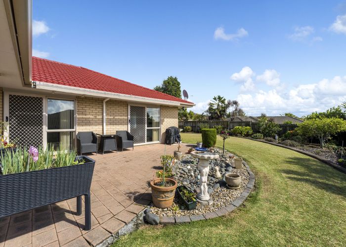  at 4 Sandhurst Rise, Henderson, Auckland