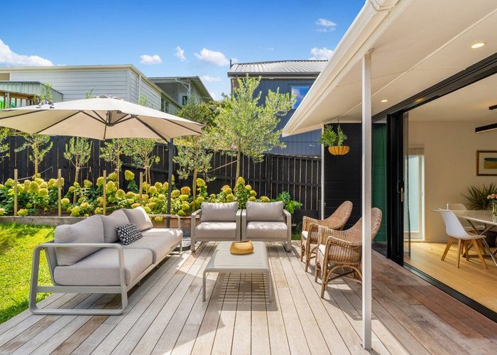  at 2 Carlisle Street, Glendowie, Auckland City, Auckland