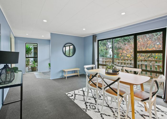 at 25 Montana Place, Merrilands, New Plymouth, Taranaki