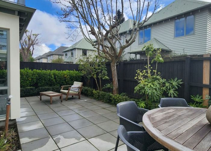  at 2/21 Bishop Street, St. Albans, Christchurch City, Canterbury