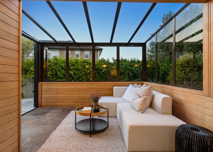  at 1/18A Sunnynook Road, Sunnynook, Auckland