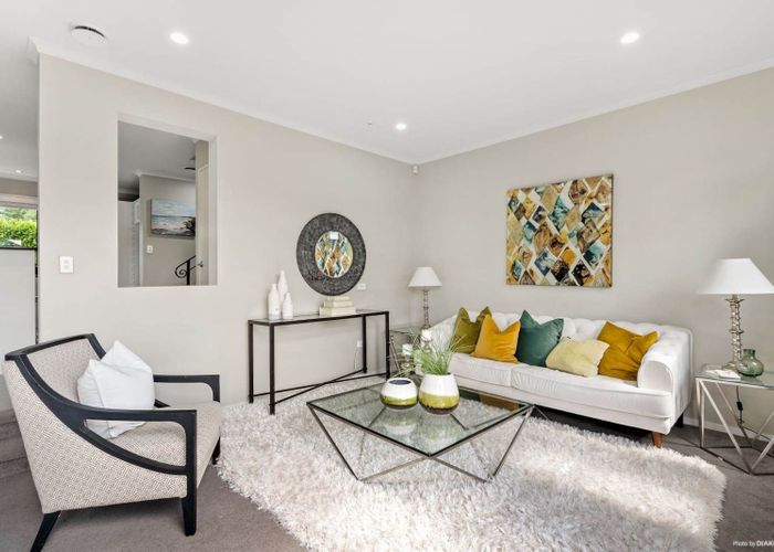  at 61 Coachman Drive, Flat Bush, Auckland