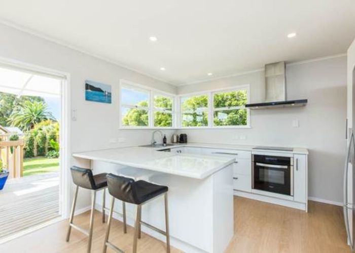 at 24 Taioma Crescent, Te Atatu Peninsula, Waitakere City, Auckland