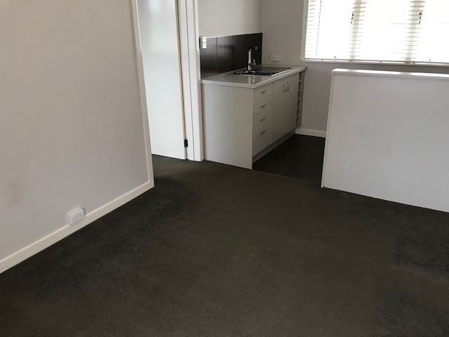  at 4/2 Outhwaite Lane, Grafton, Auckland City, Auckland